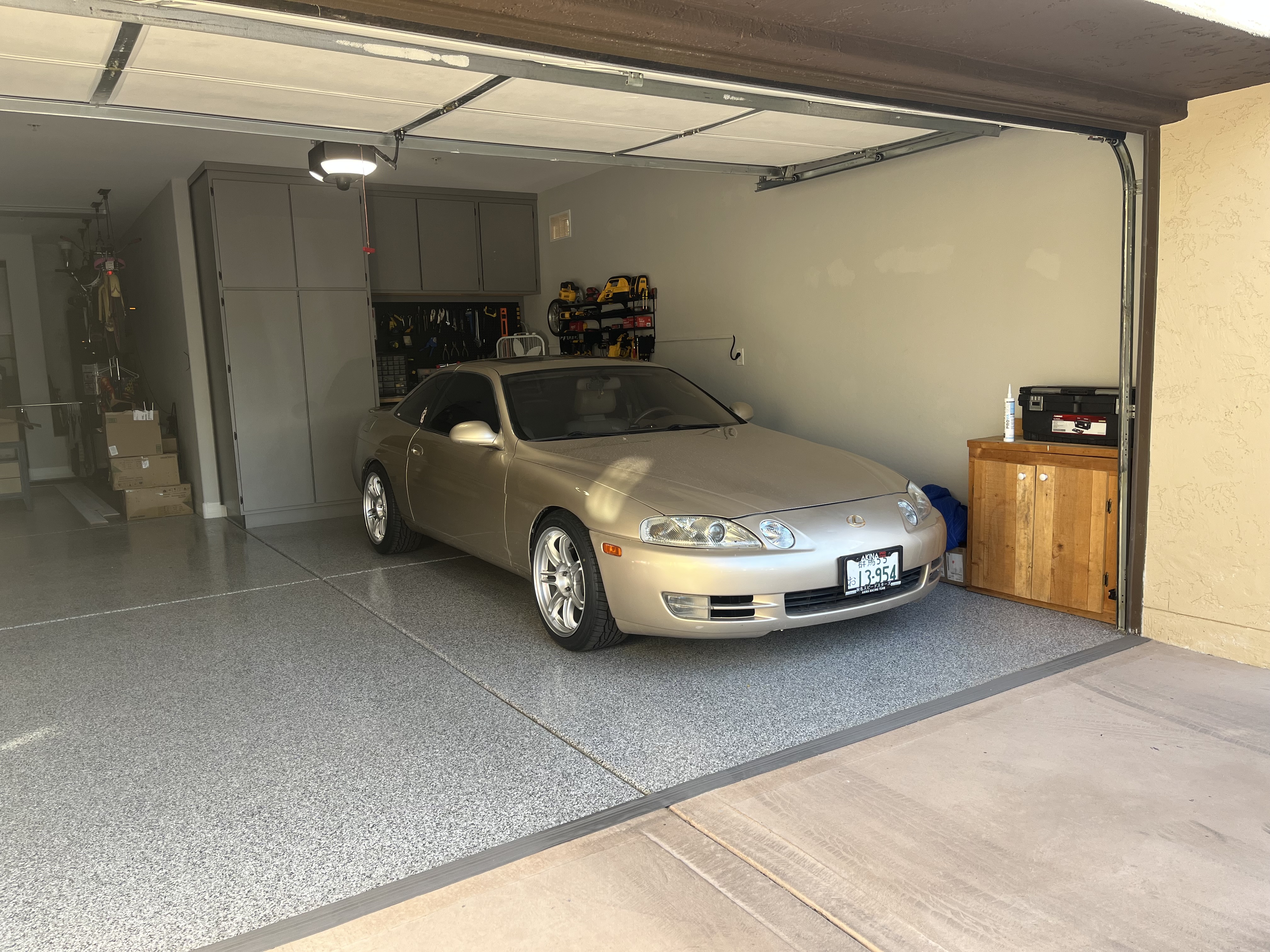 Garage Image 1